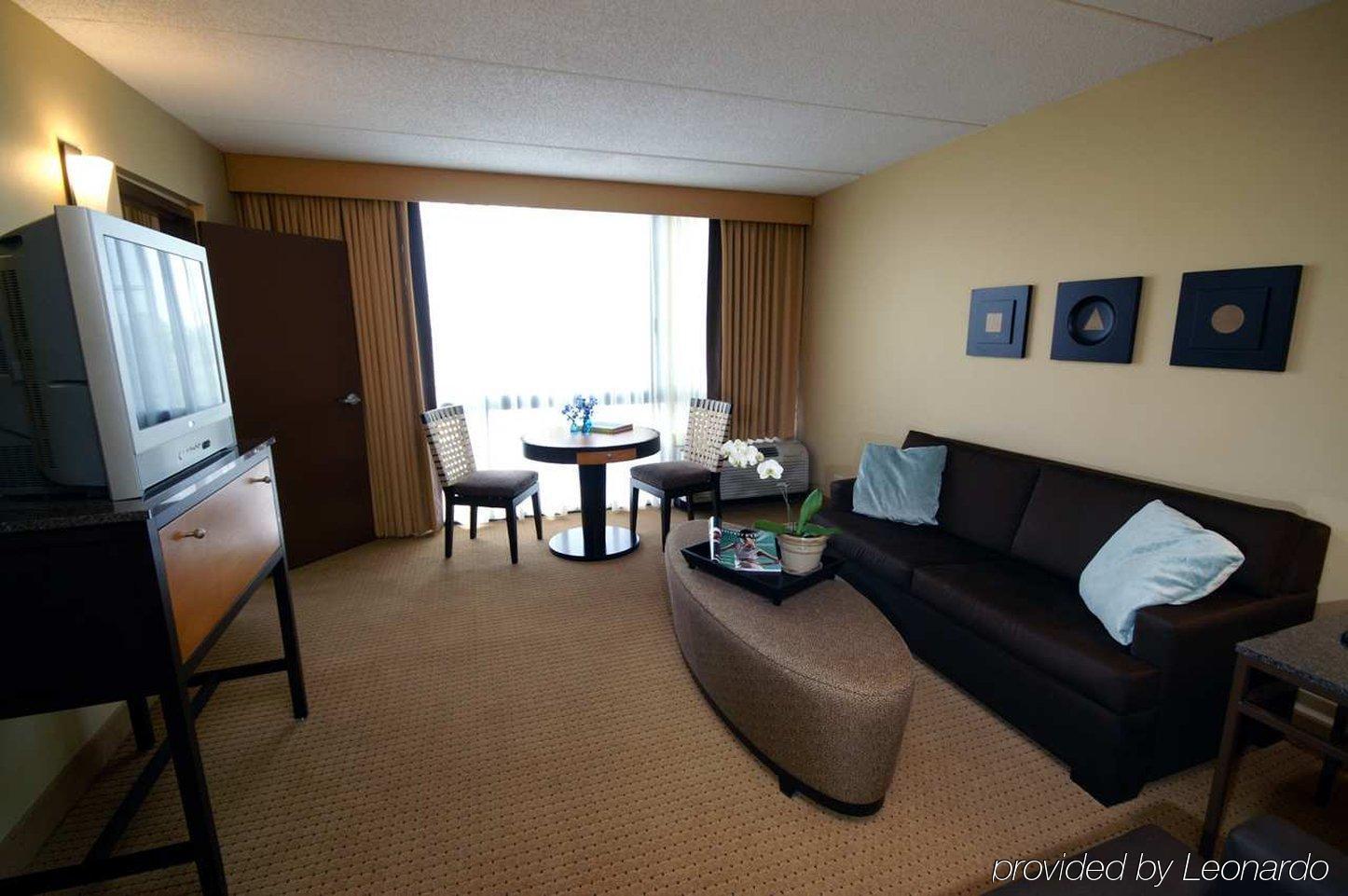 Hôtel Doubletree By Hilton Chicago - Arlington Heights Chambre photo